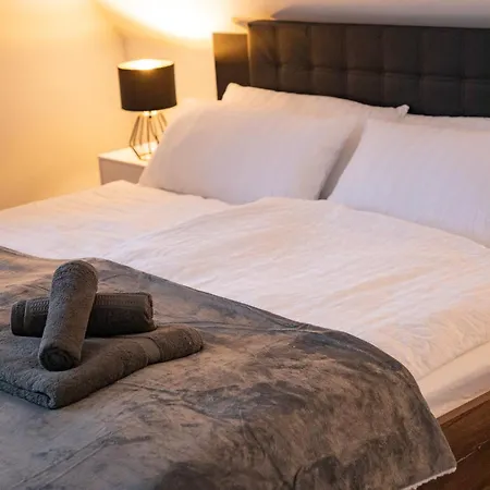 Me Living Loft Brake * למגו