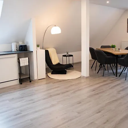 Me Living Apartments Lemgo Brake *