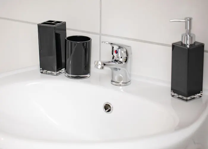 Me Living Loft Brake