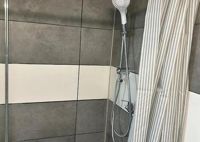 Me Living Loft Brake